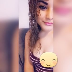 Meet your Posher, Fatima